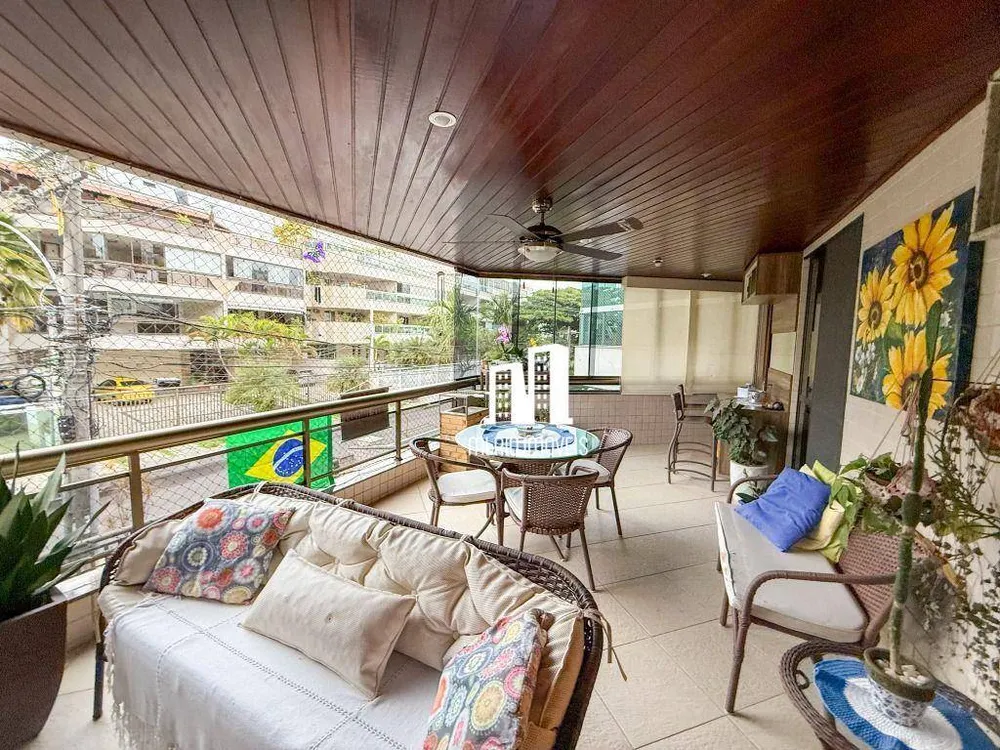 Apartamento, 3 quartos, 123 m² - Foto 1