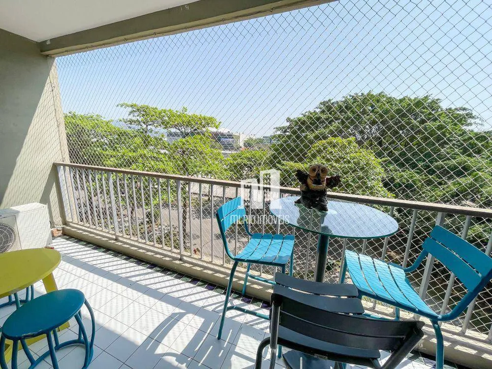 Apartamento, 3 quartos, 159 m² - Foto 2