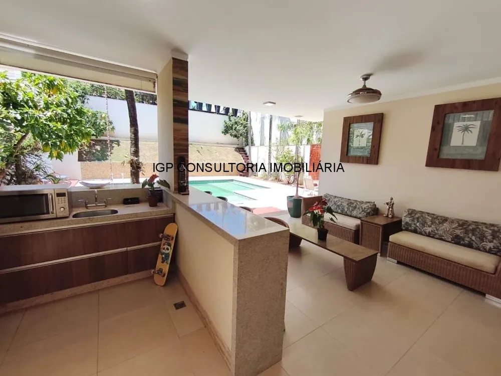 Casa, 3 quartos, 337 m² - Foto 1