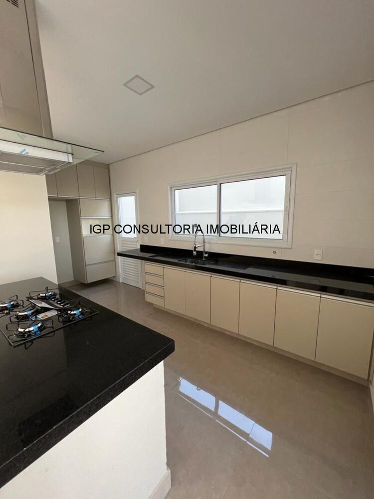 Casa à venda com 3 quartos, 286m² - Foto 8