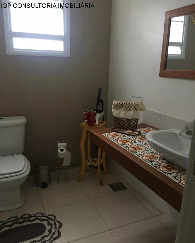 Casa à venda com 2 quartos, 174m² - Foto 3