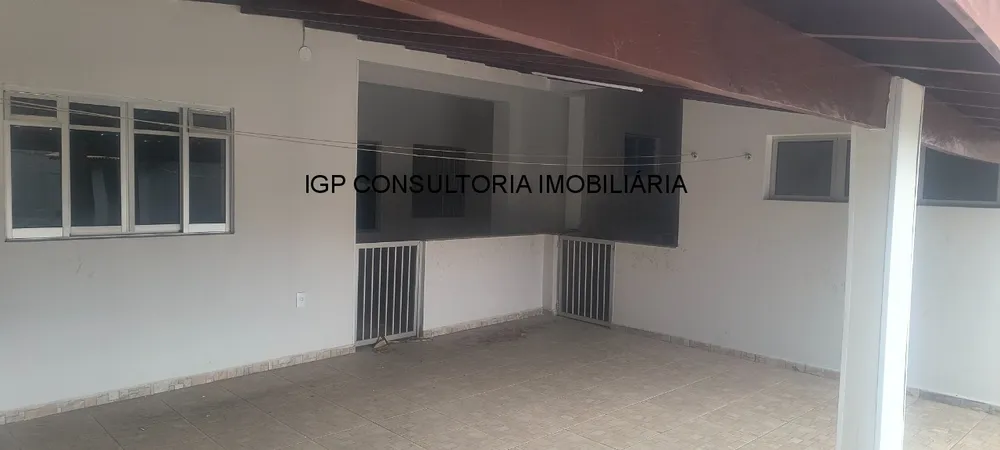 Casa, 4 quartos, 205 m² - Foto 1