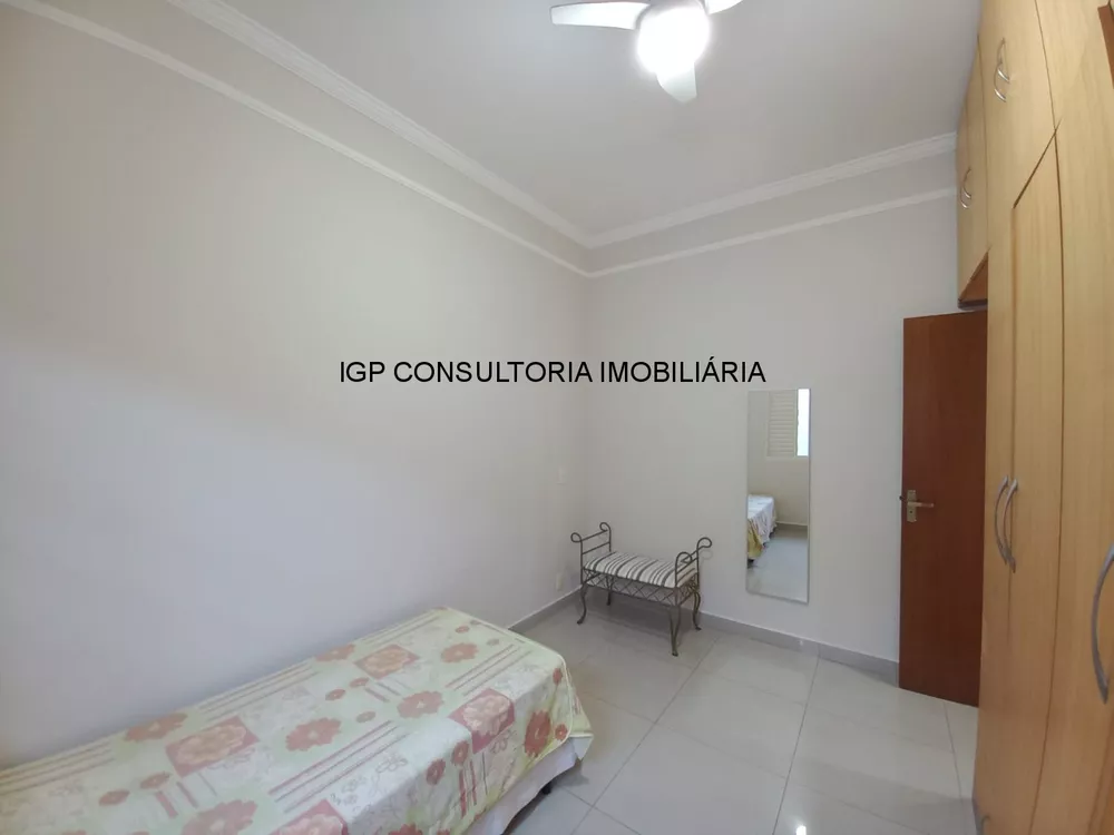 Casa à venda com 3 quartos, 236m² - Foto 16