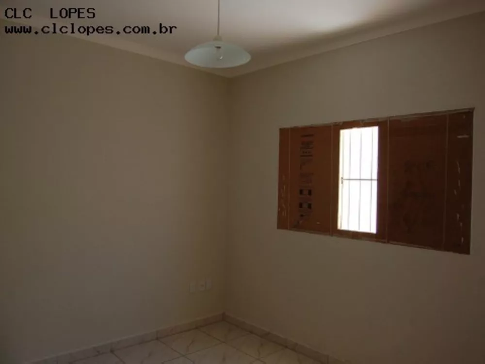 Casa à venda com 2 quartos, 125m² - Foto 8