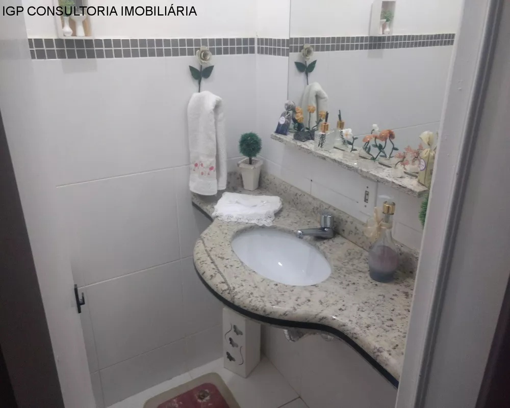 Chácara à venda com 4 quartos, 348m² - Foto 4