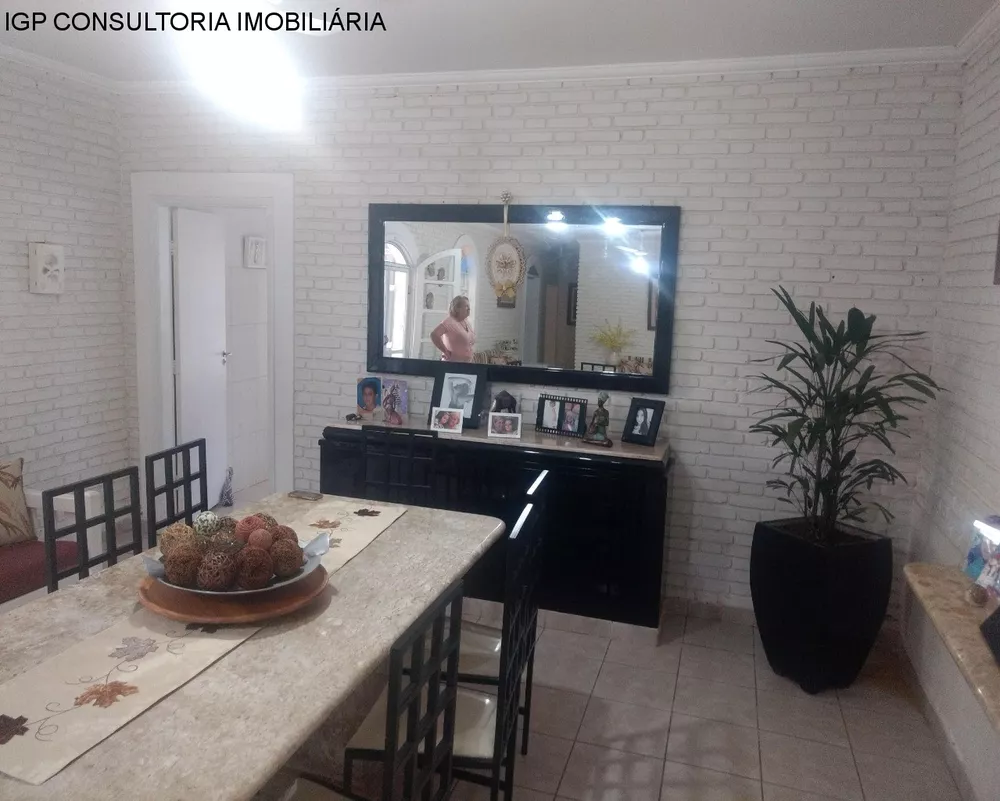 Chácara à venda com 4 quartos, 348m² - Foto 3