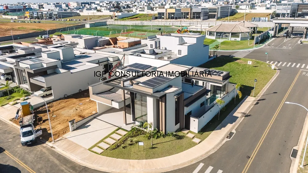 Casa, 3 quartos, 221 m² - Foto 1