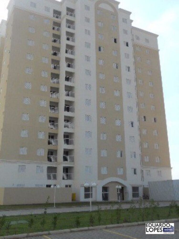 Apartamento à venda com 3 quartos, 75m² - Foto 4