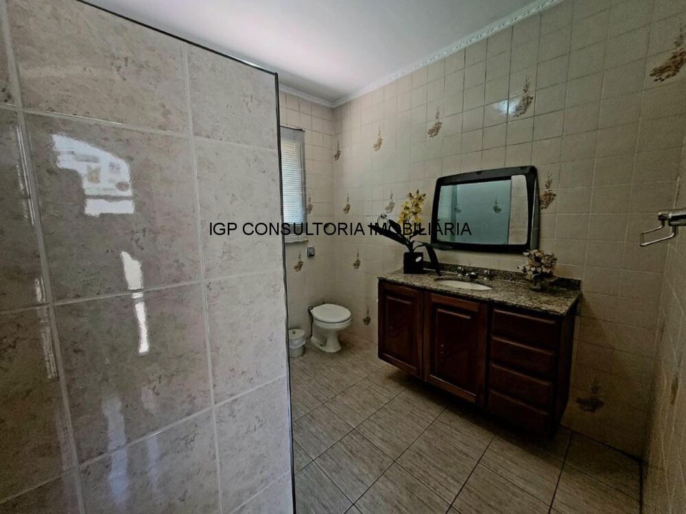 Casa à venda com 4 quartos, 600m² - Foto 16