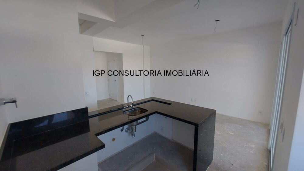 Apartamento à venda com 2 quartos, 82m² - Foto 1