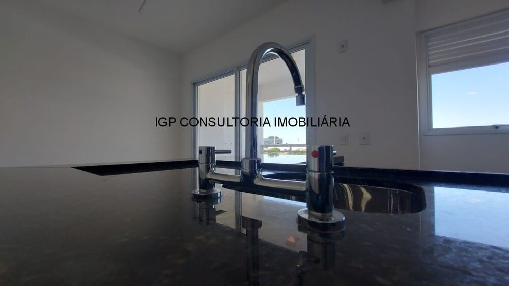 Apartamento à venda com 2 quartos, 82m² - Foto 3