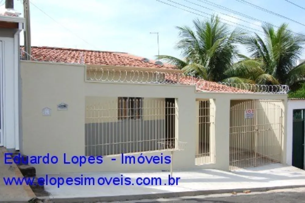 Casa à venda com 3 quartos - Foto 1