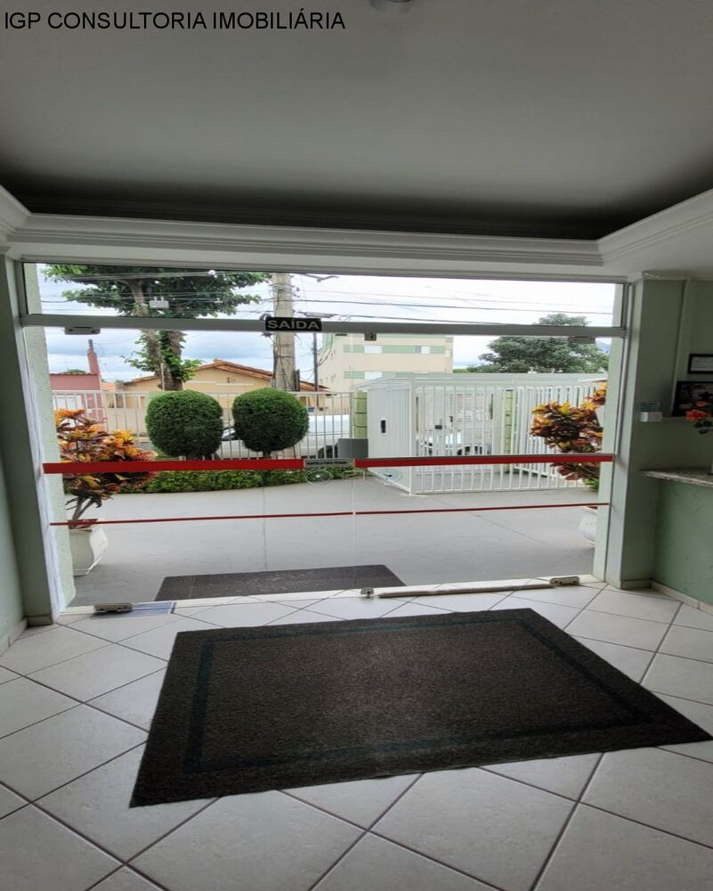 Apartamento à venda com 3 quartos, 109m² - Foto 2