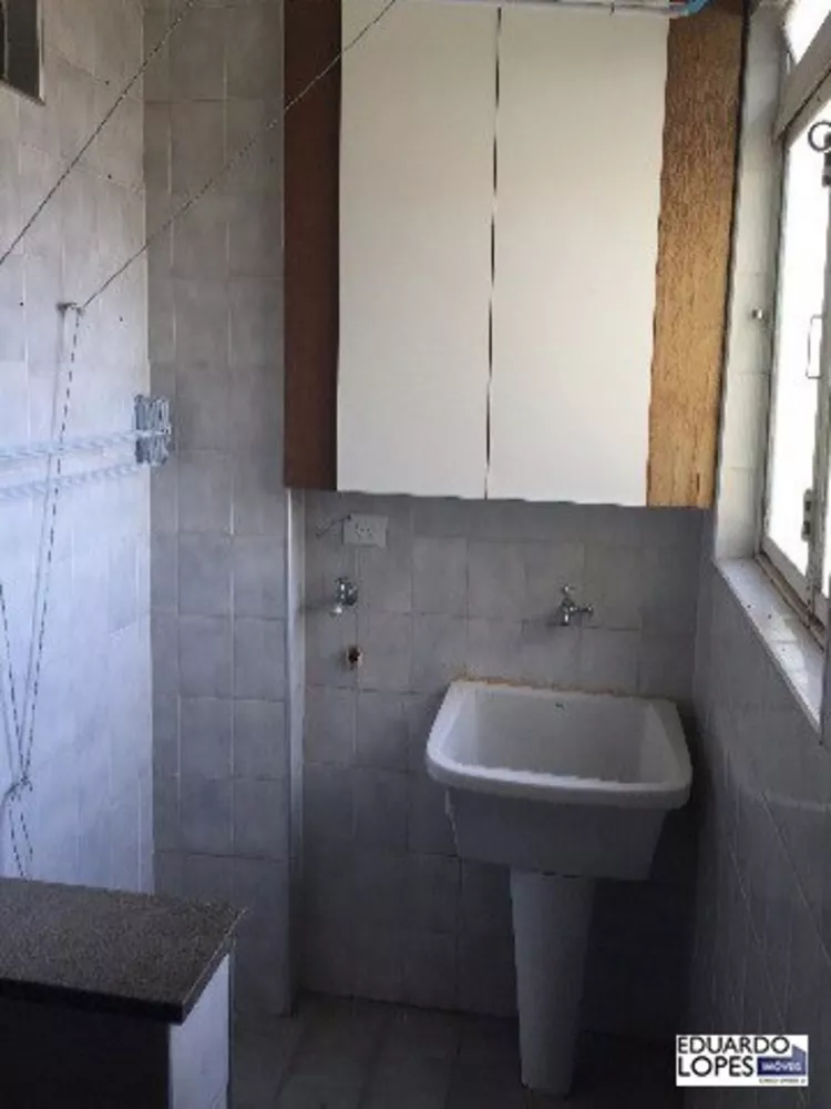 Apartamento à venda com 2 quartos, 70m² - Foto 6