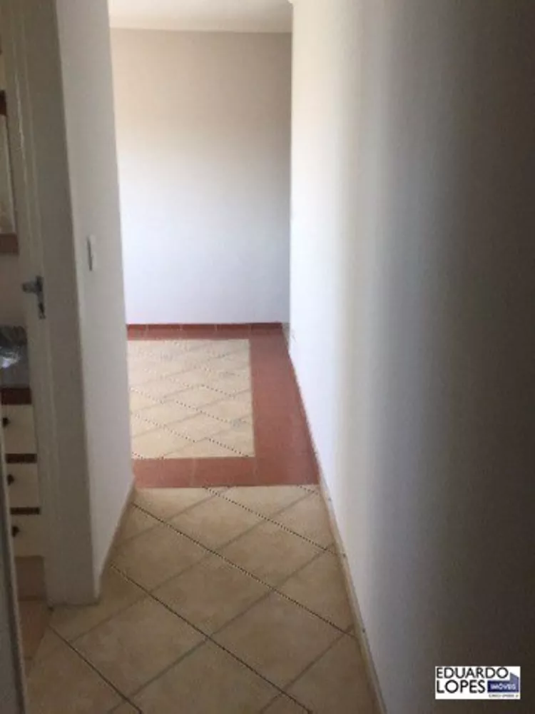 Apartamento à venda com 2 quartos, 70m² - Foto 7