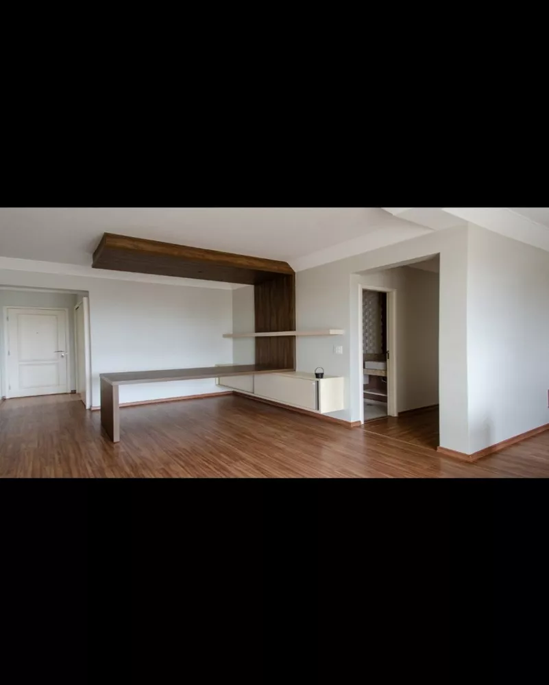 Apartamento à venda com 3 quartos, 107m² - Foto 3