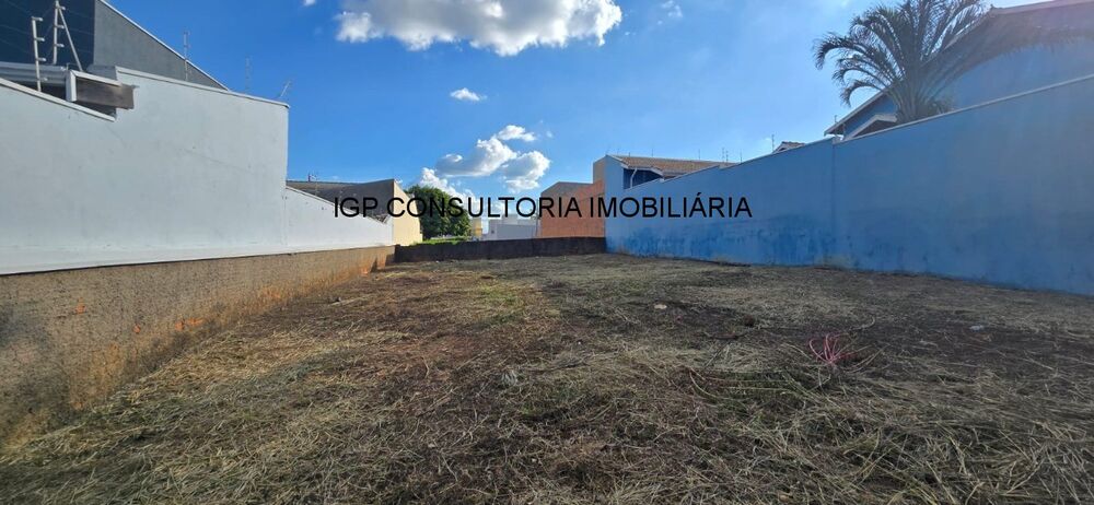 Terreno à venda, 300m² - Foto 2