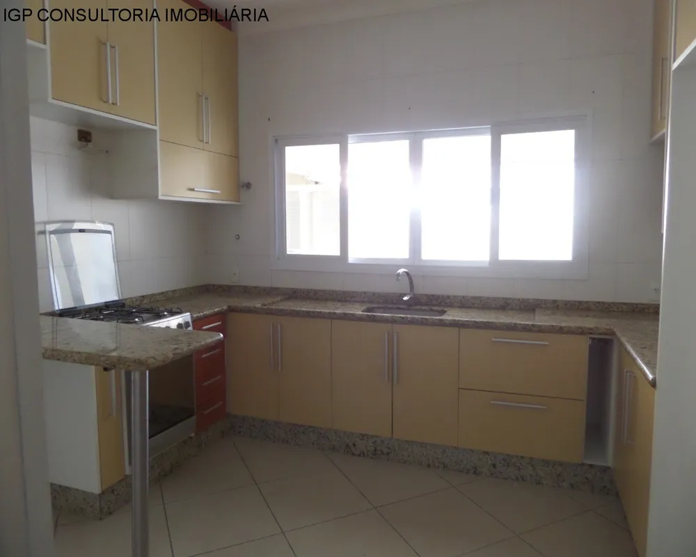 Casa, 3 quartos, 230 m² - Foto 2