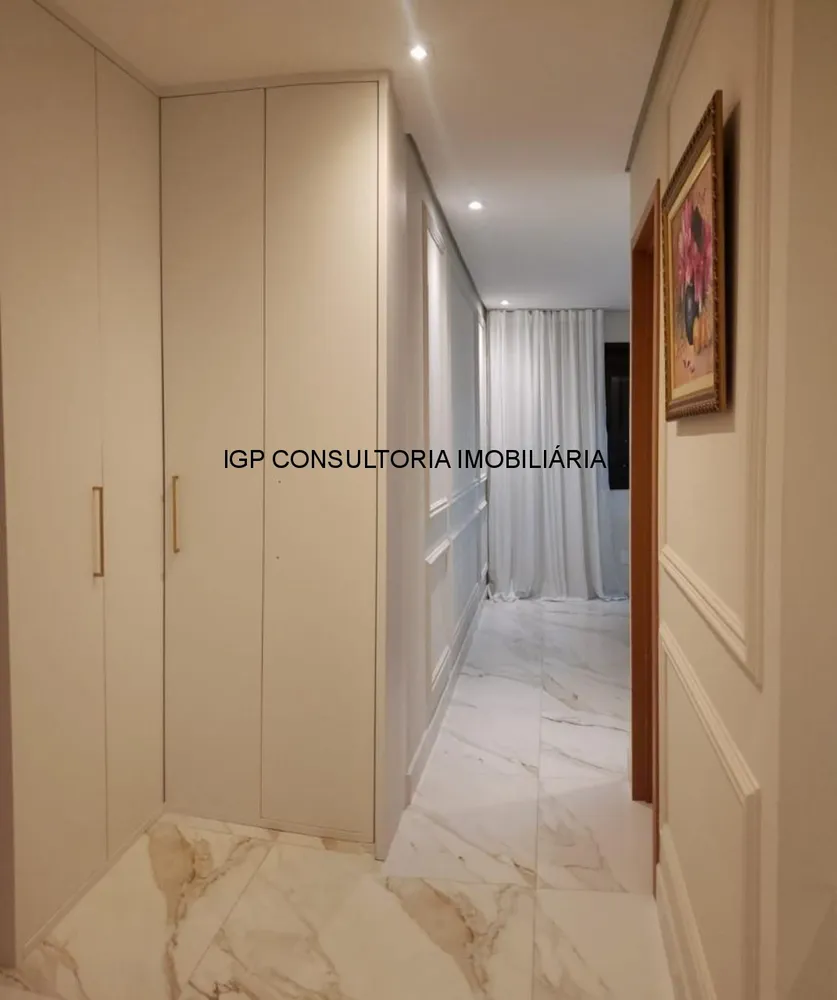 Apartamento, 3 quartos, 196 m² - Foto 1