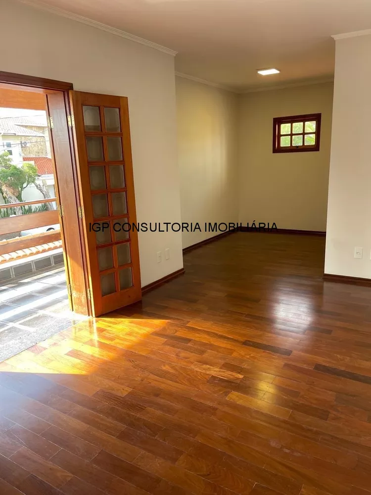 Casa à venda com 4 quartos, 444m² - Foto 2