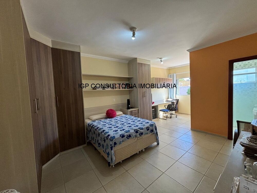 Chácara, 5 quartos, 2500 m² - Foto 2