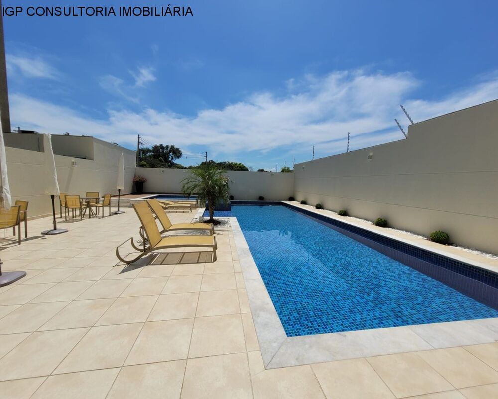Apartamento à venda com 3 quartos, 67m² - Foto 2