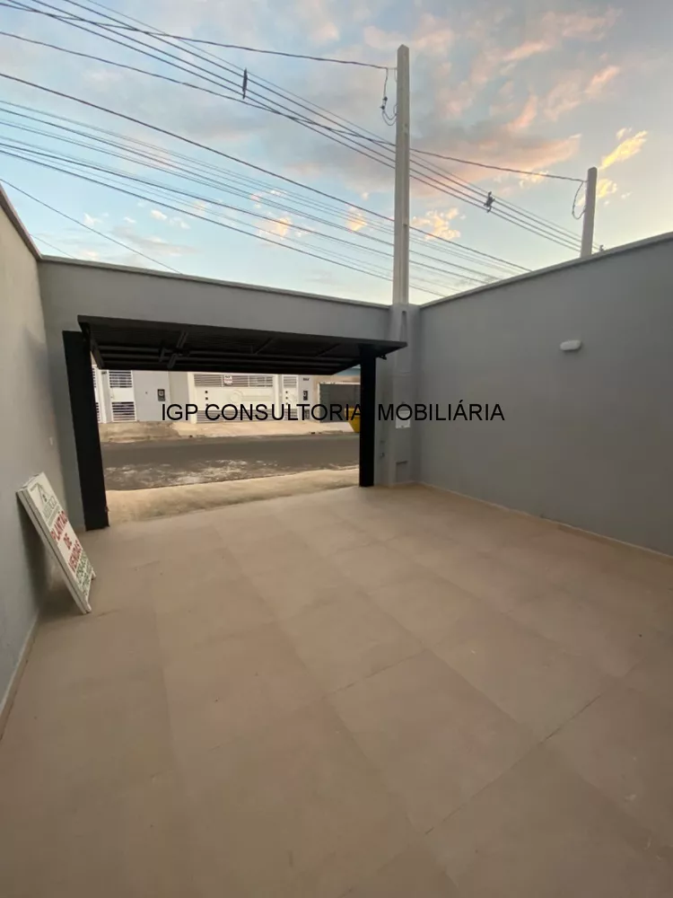 Casa à venda com 2 quartos, 100m² - Foto 3