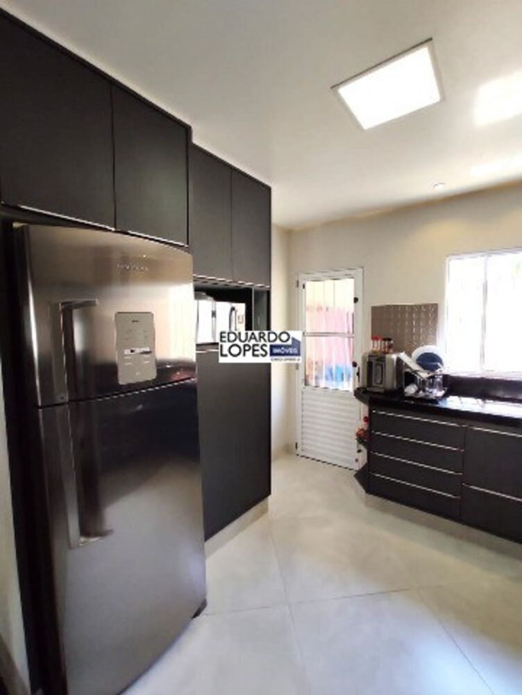 Casa à venda com 3 quartos - Foto 3