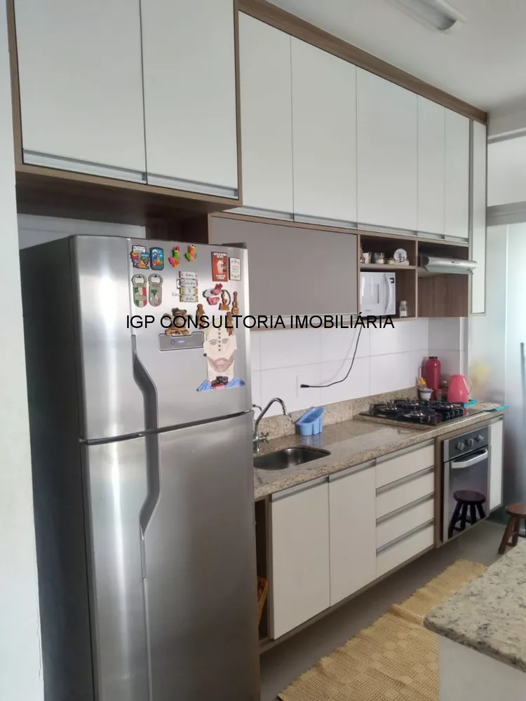 Apartamento à venda com 3 quartos, 69m² - Foto 1