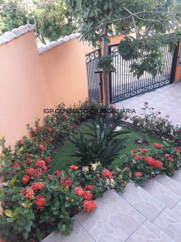 Casa à venda com 3 quartos, 225m² - Foto 7