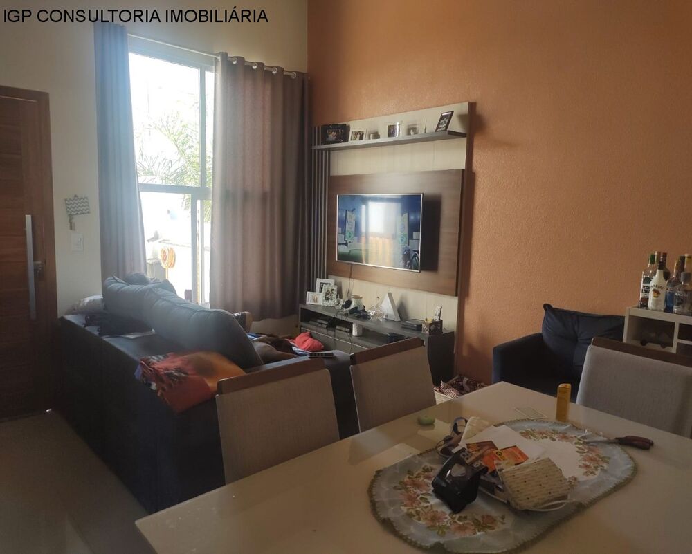 Casa à venda com 3 quartos, 103m² - Foto 4