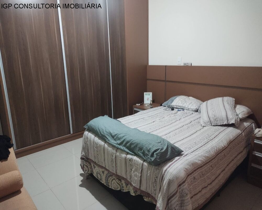 Casa à venda com 3 quartos, 103m² - Foto 14