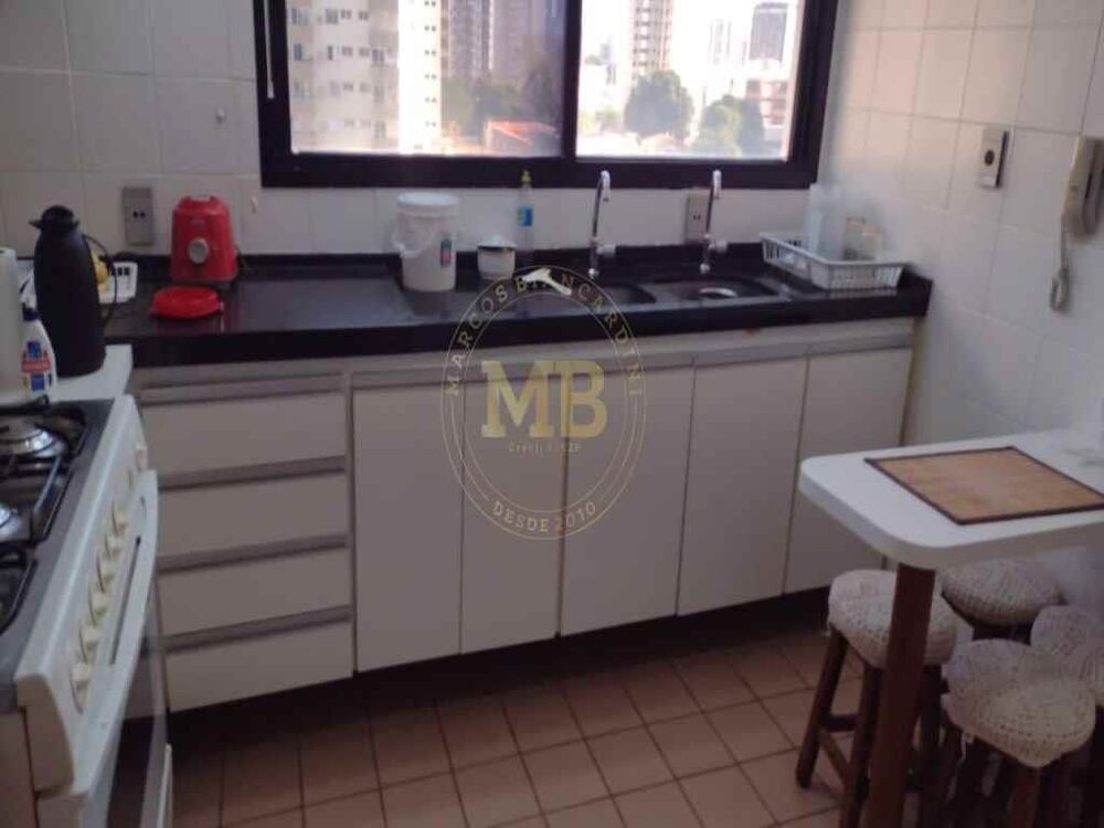 Apartamento à venda com 4 quartos, 234m² - Foto 21