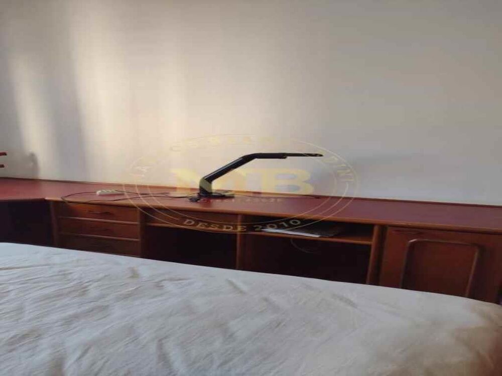 Apartamento à venda com 4 quartos, 234m² - Foto 17