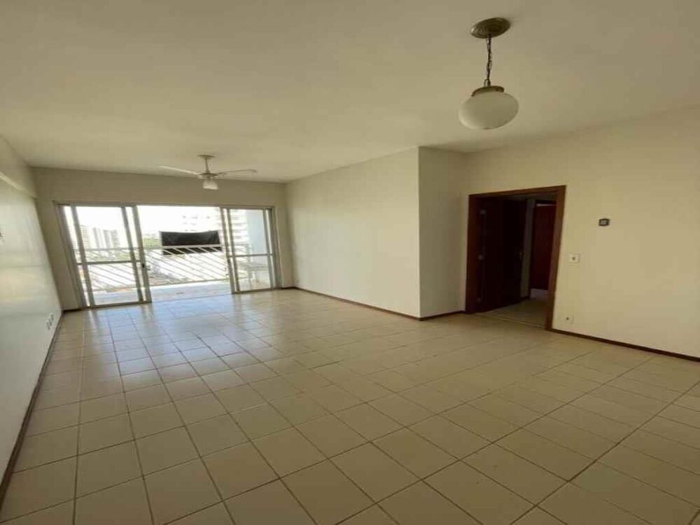 Apartamento à venda com 3 quartos, 95m² - Foto 1