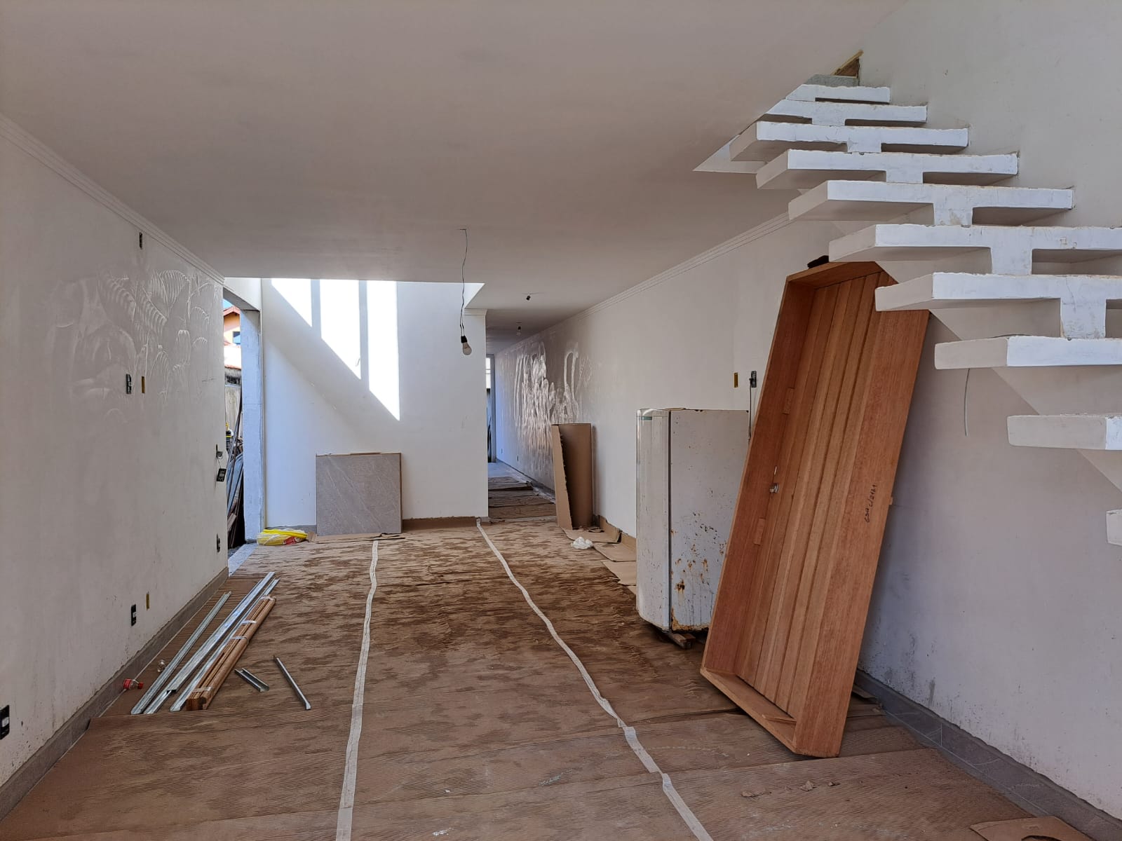 Casa à venda com 4 quartos, 180m² - Foto 13