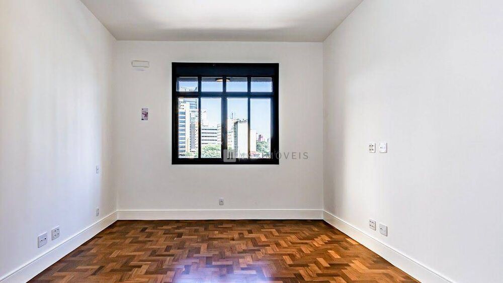 Apartamento, 3 quartos, 212 m² - Foto 1