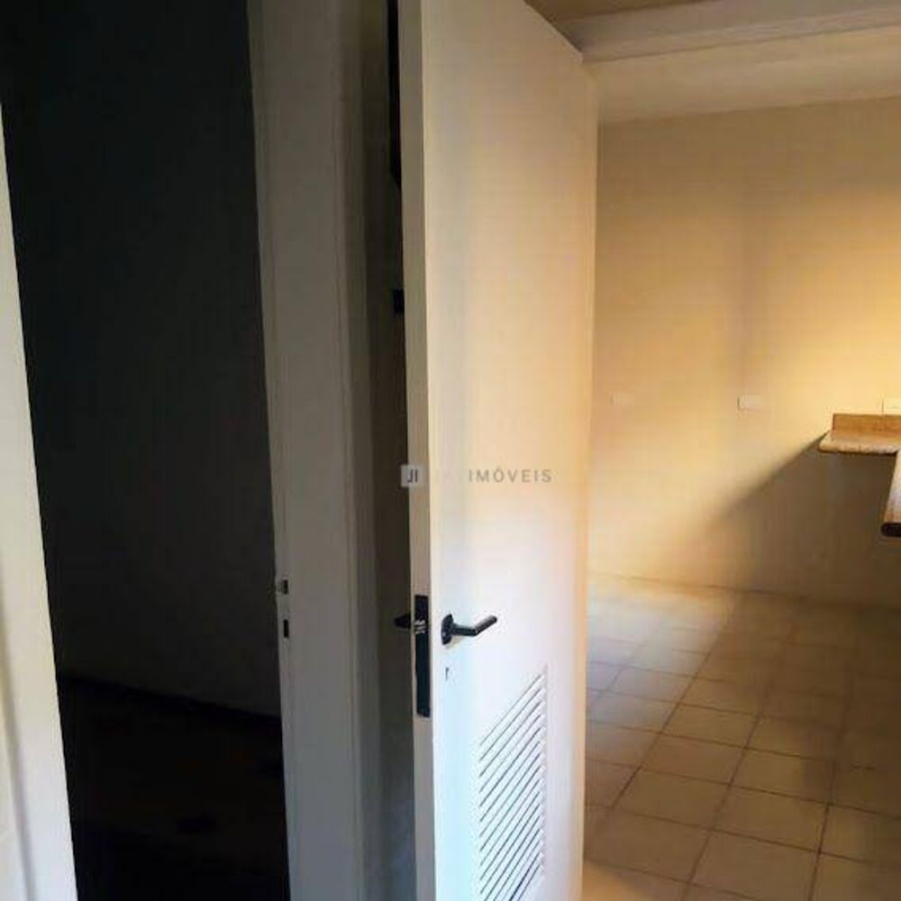 Apartamento, 3 quartos, 133 m² - Foto 1