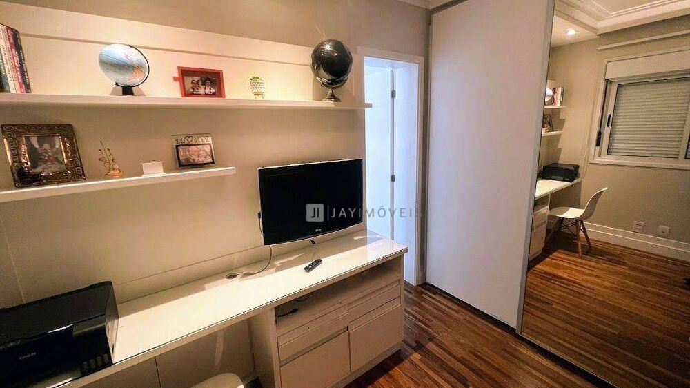Apartamento, 4 quartos, 195 m² - Foto 3