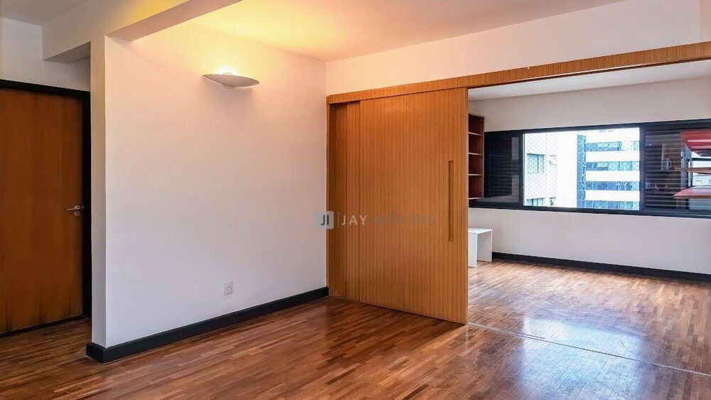 Apartamento para alugar com 2 quartos, 110m² - Foto 8