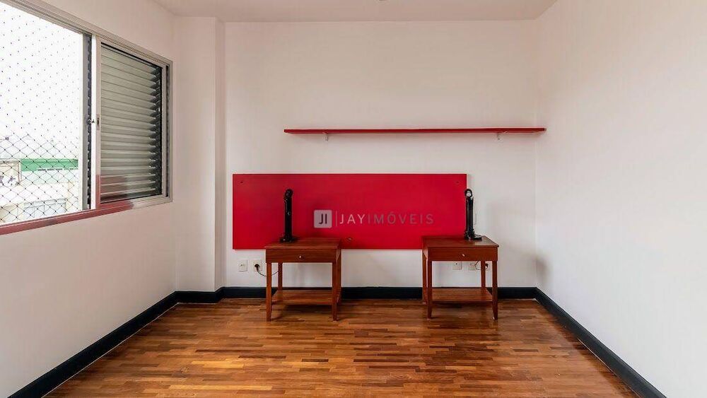 Apartamento para alugar com 2 quartos, 110m² - Foto 16
