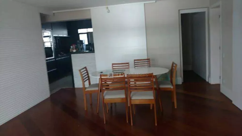 Apartamento para alugar com 2 quartos, 160m² - Foto 2