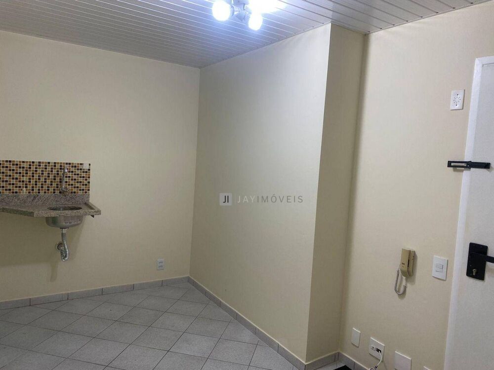 Sala-Conjunto, 32 m² - Foto 1