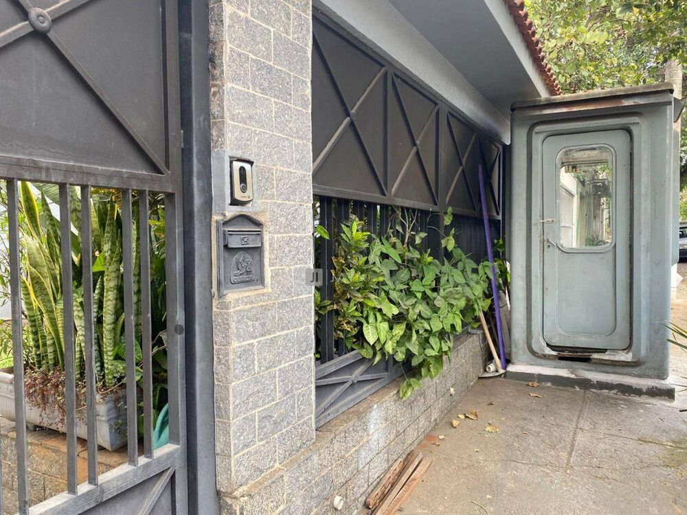 Sobrado, 4 quartos, 340 m² - Foto 2