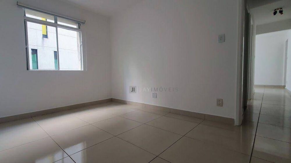 Apartamento, 3 quartos, 80 m² - Foto 2
