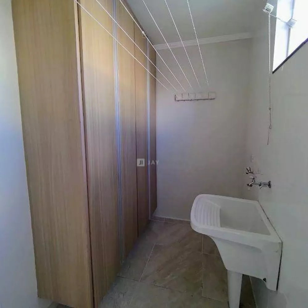 Casa à venda com 2 quartos, 290m² - Foto 15