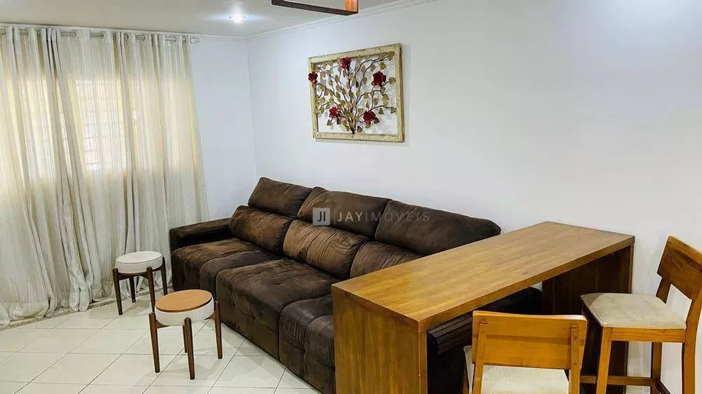 Sobrado à venda com 3 quartos, 121m² - Foto 2