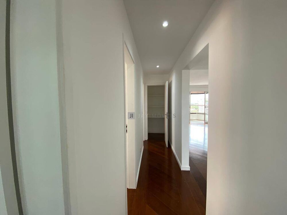 Apartamento, 3 quartos, 140 m² - Foto 4