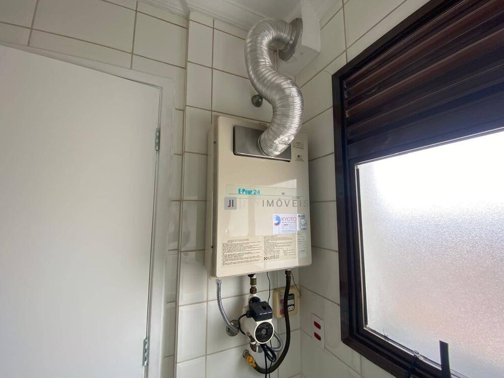 Apartamento, 3 quartos, 140 m² - Foto 1