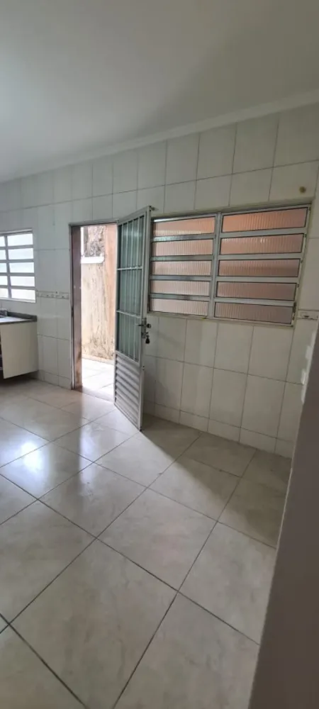 Sobrado, 3 quartos, 248 m² - Foto 1